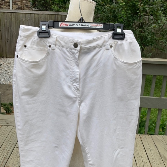 Stretchy “Jeans” - Picture 2 of 9